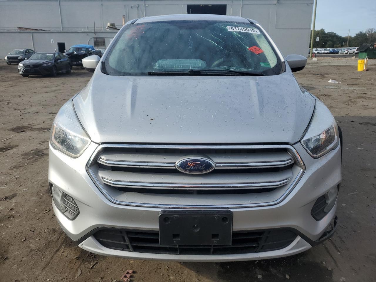 2019 Ford Escape Se - Фото 5