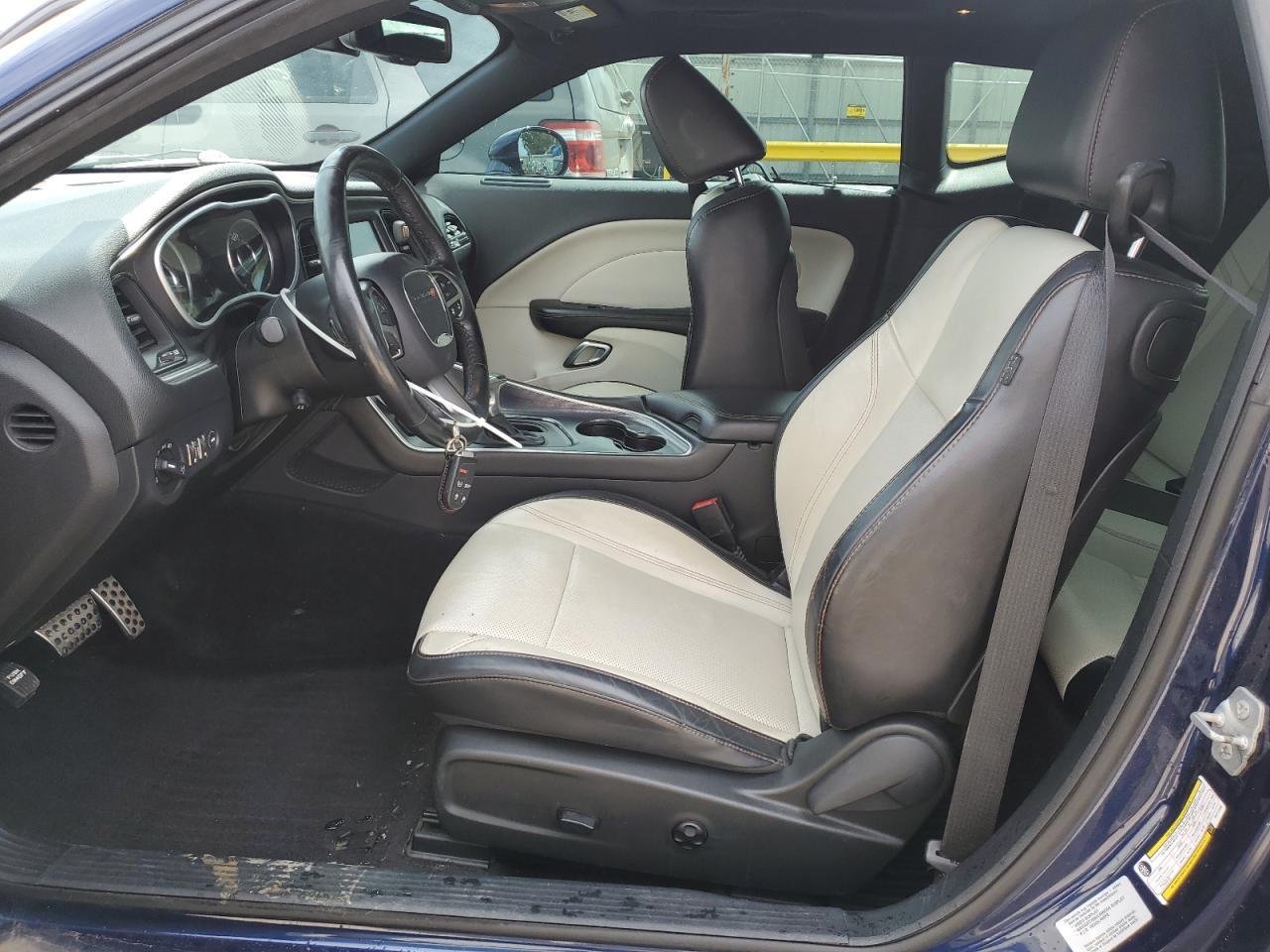 2015 Dodge Challenger Sxt Plus - Image 7