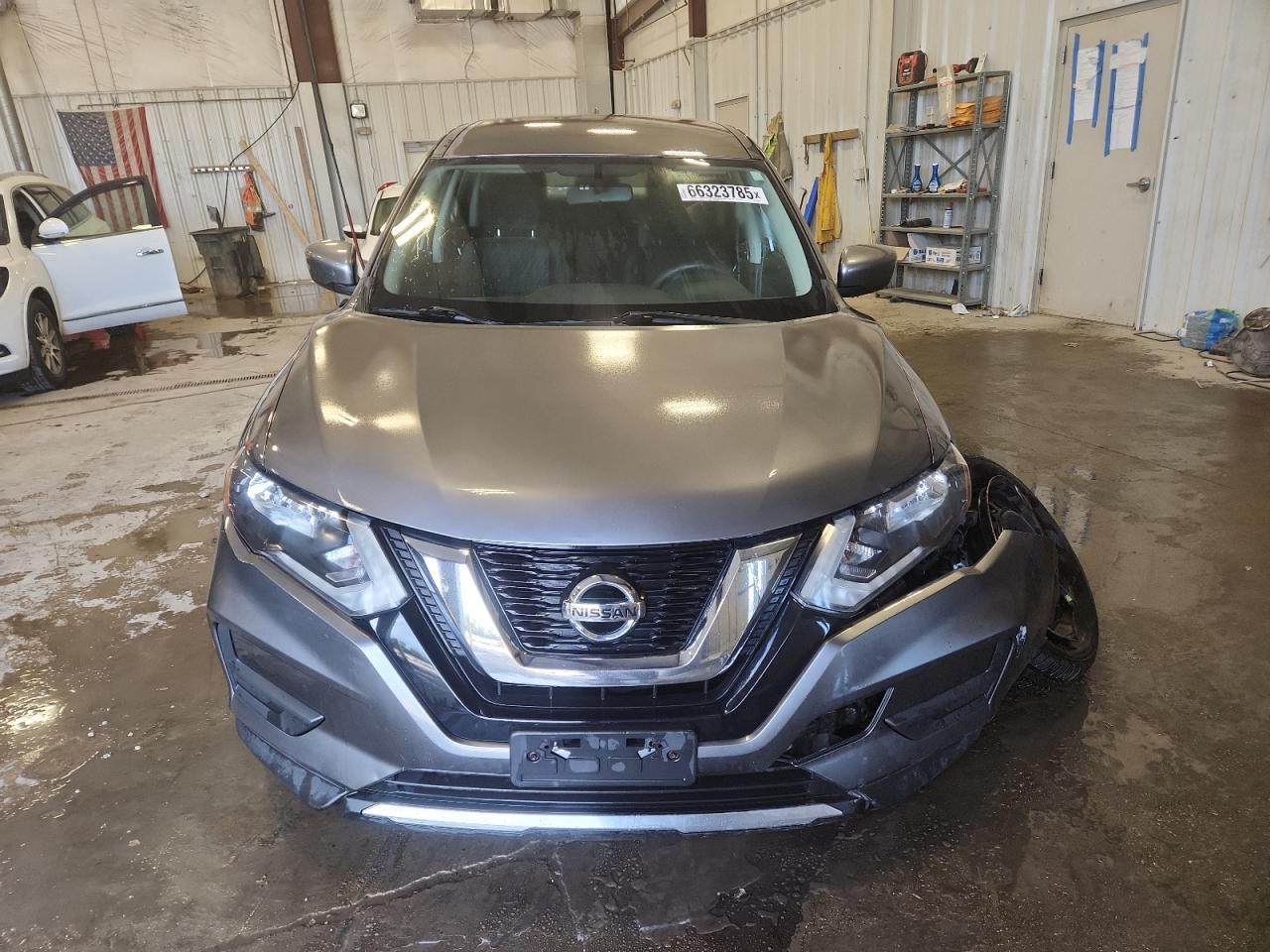 2017 Nissan Rogue S - Фото 5