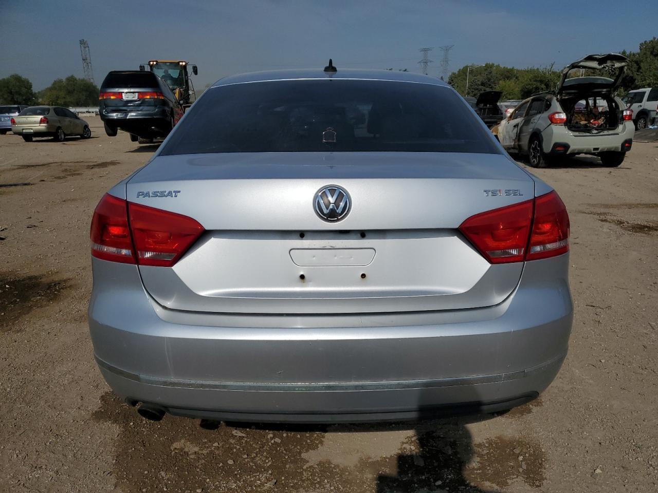2015 Volkswagen Passat Sel - Фото 6