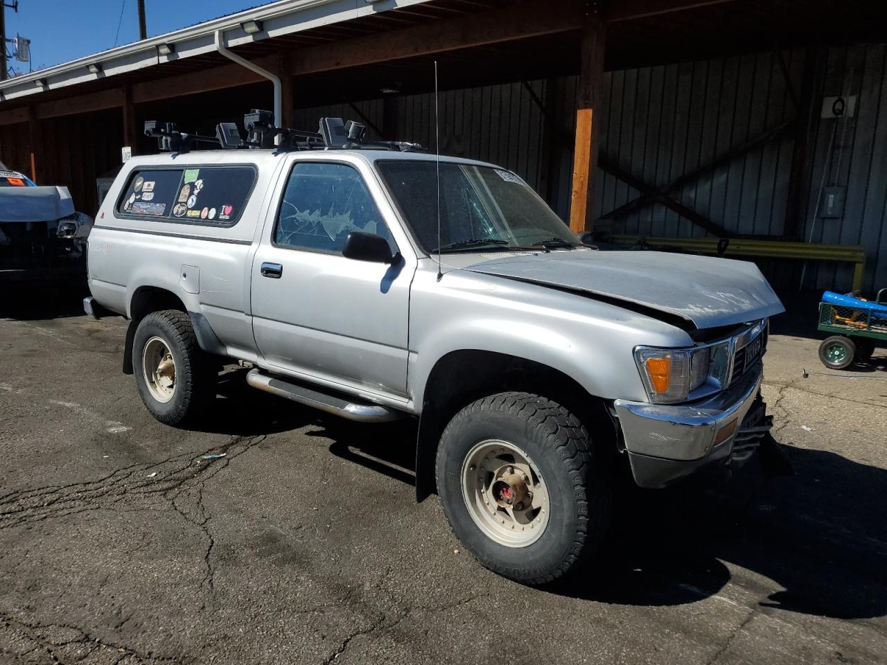 1990 Toyota Pickup 1/2 Ton Short Wheelbase Dlx - Фото 4