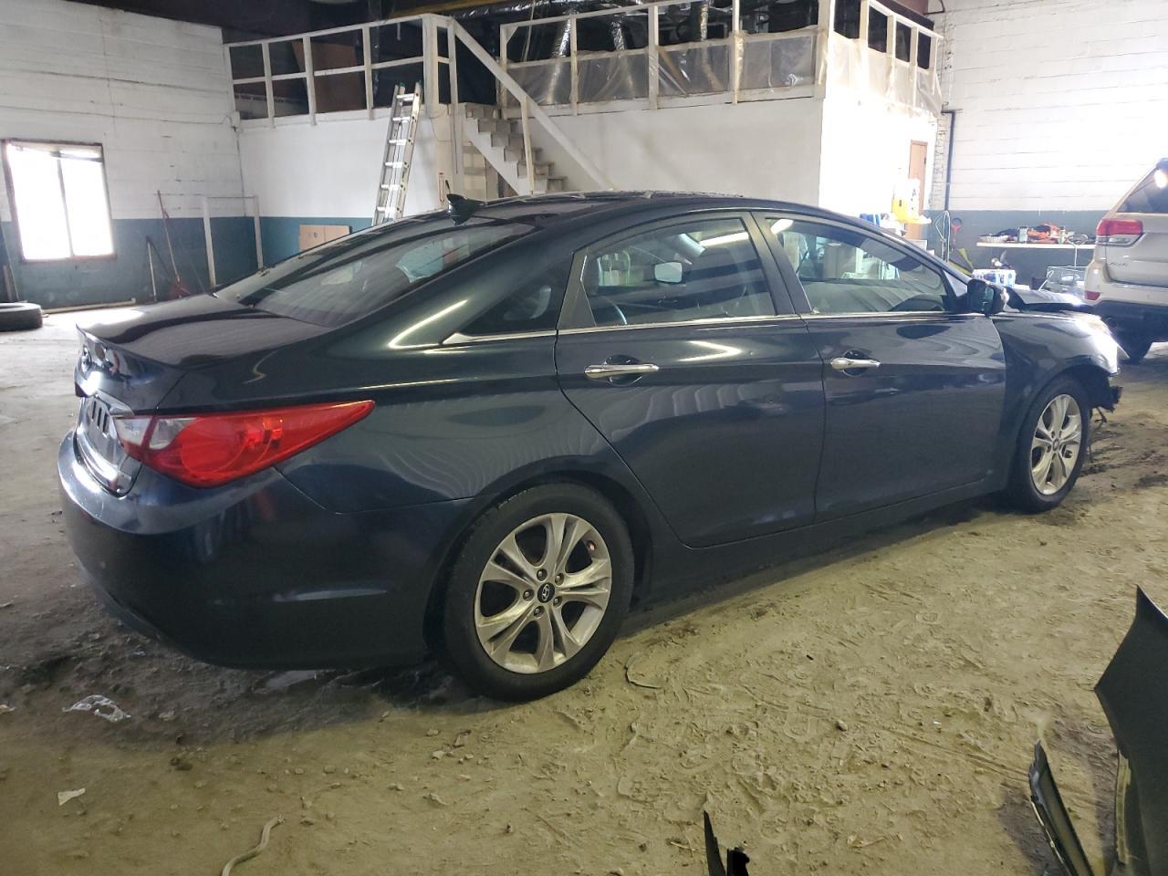 2013 Hyundai Sonata Se - Фото 3