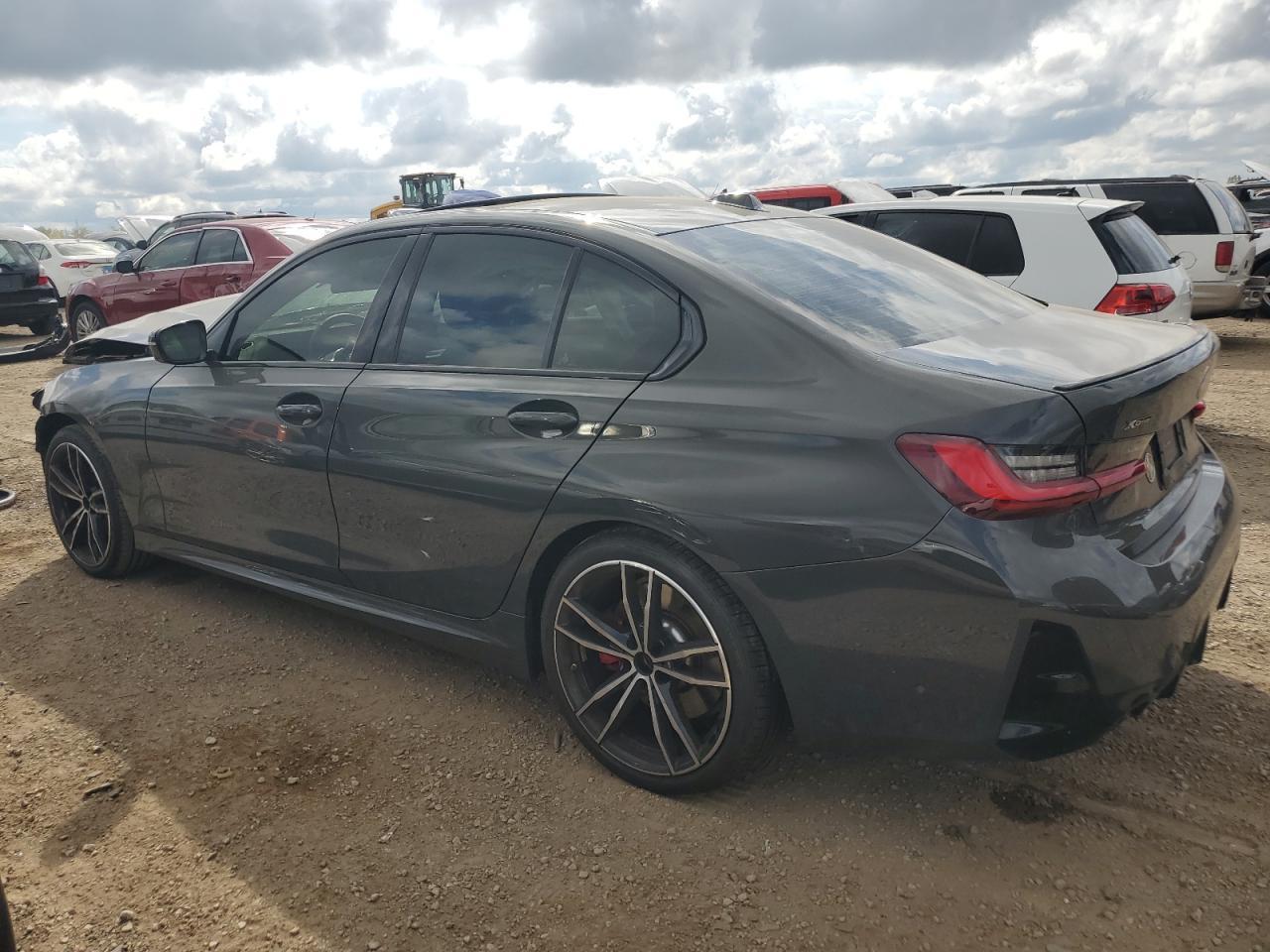 2024 BMW 330Xi - Image 2