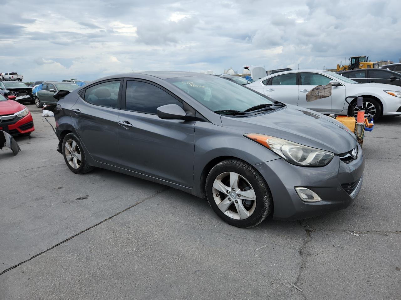 2013 Hyundai Elantra Gls - Фото 4