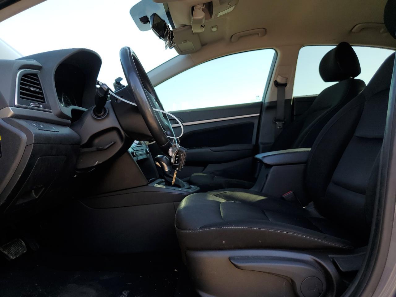 2017 Hyundai Elantra Se - Image 7
