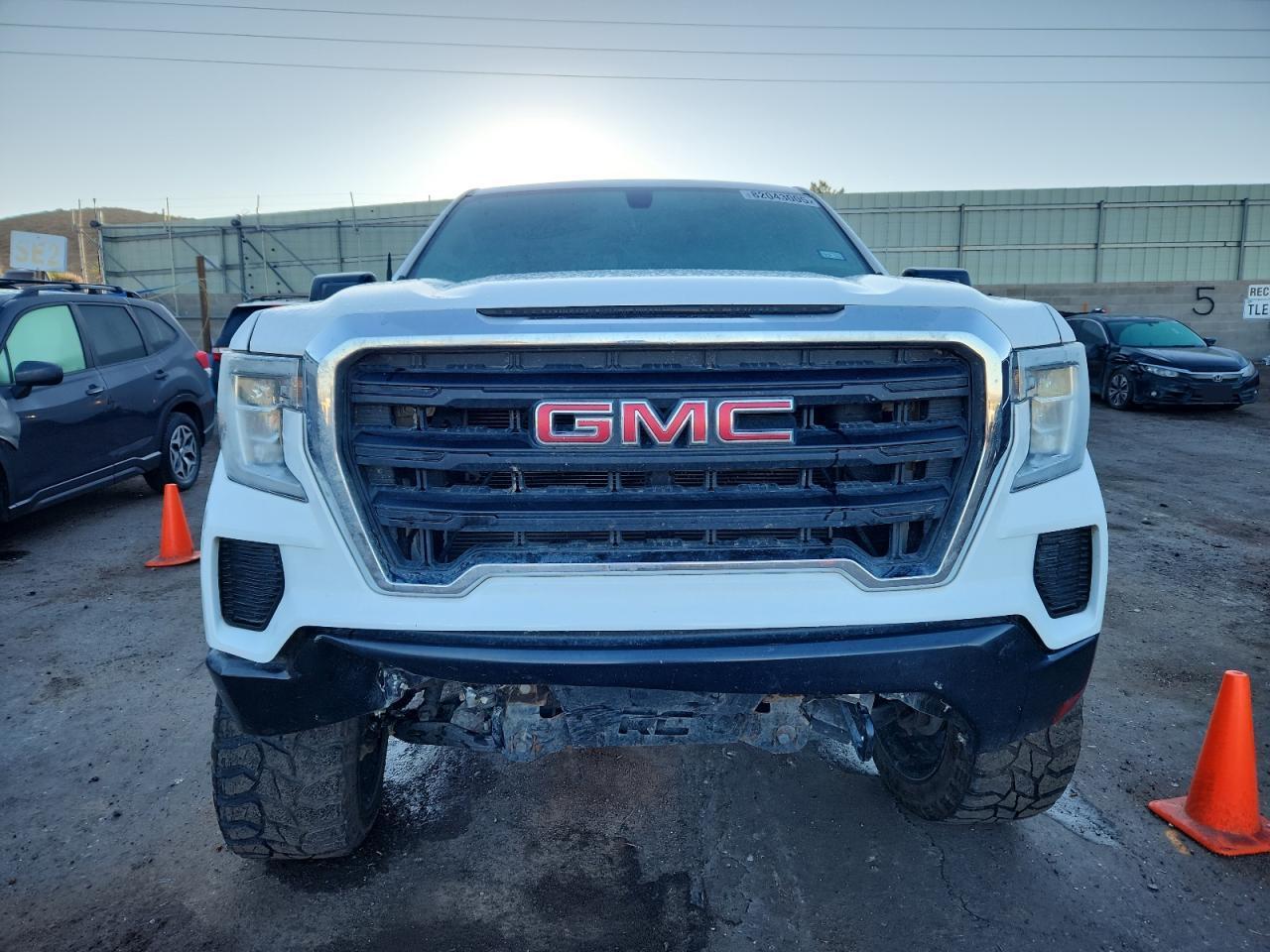 2019 GMC Sierra K1500 - Фото 5