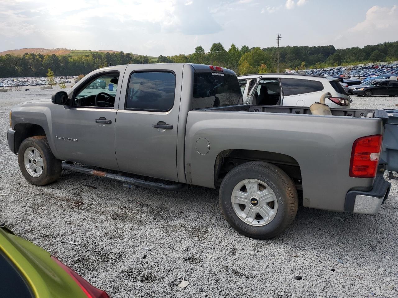 2007 Chevrolet Silverado C1500 Crew Cab - Фото 2