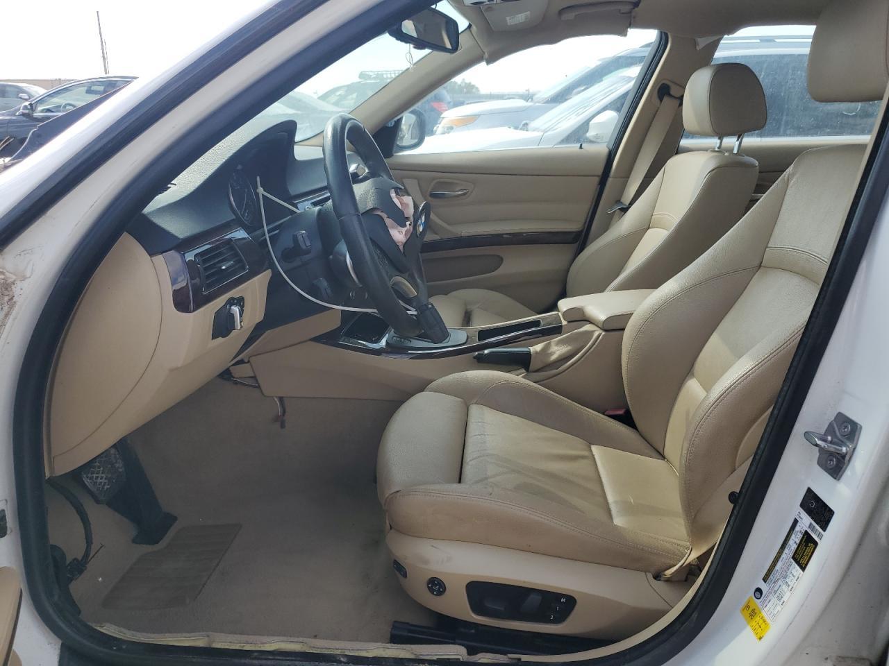 2010 BMW 328 I - Image 7