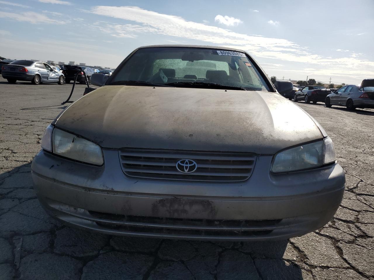 1997 Toyota Camry Ce - Фото 5