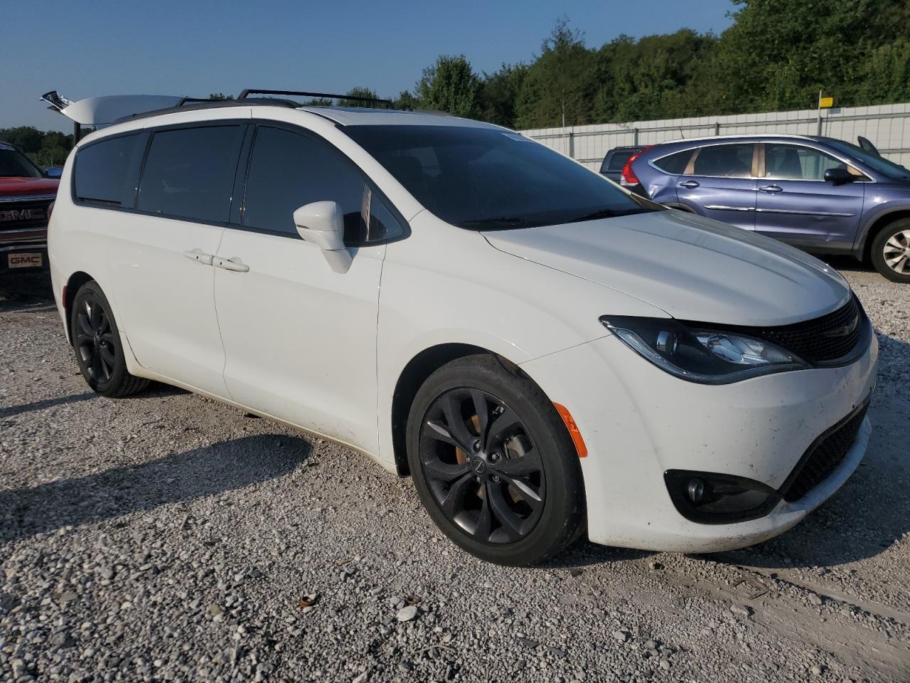 2018 Chrysler Pacifica Limited - Фото 4