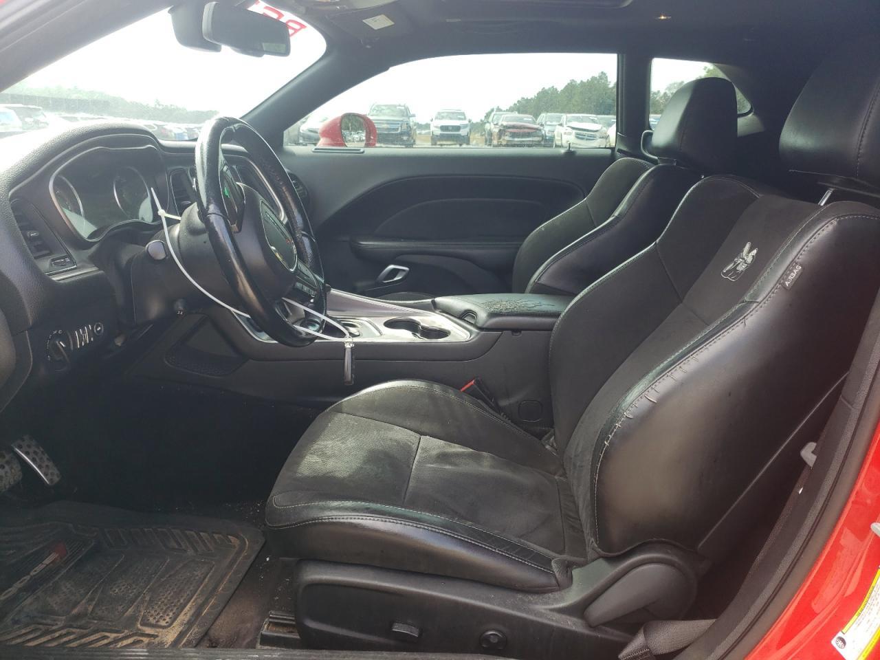 2019 Dodge Challenger - Image 7