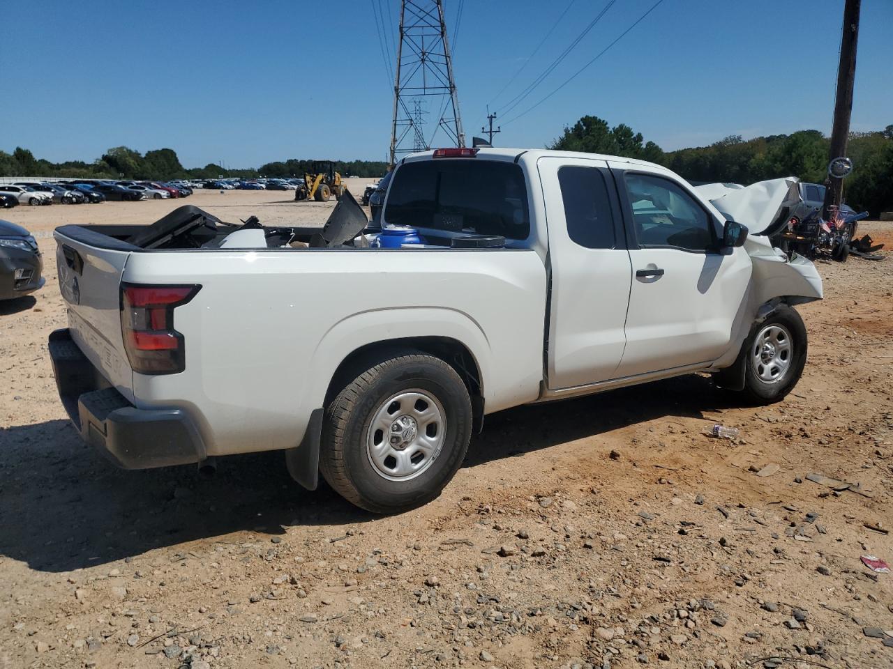 2025 Nissan Frontier S - Фото 3