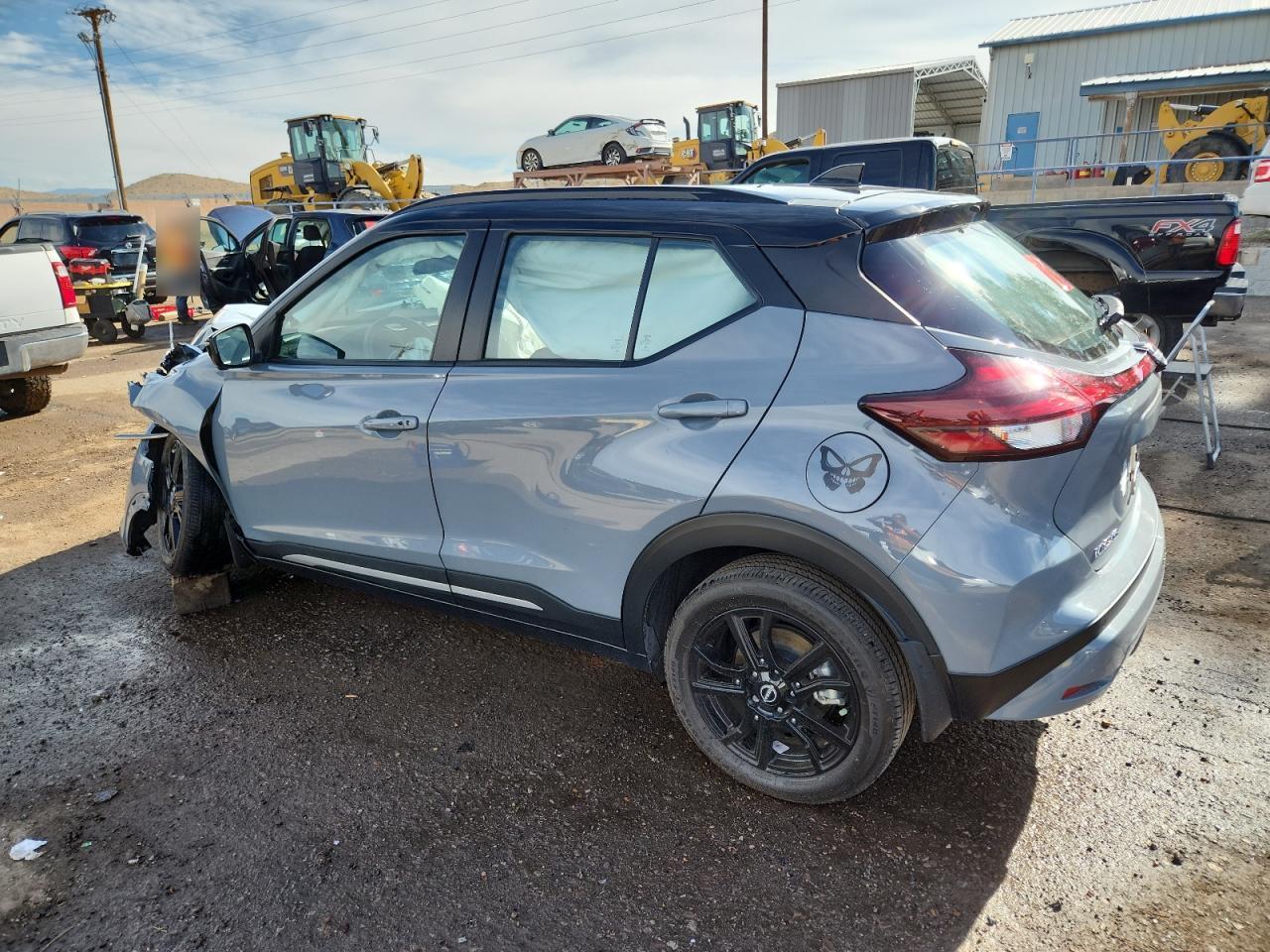 2023 Nissan Kicks Sr - Фото 2
