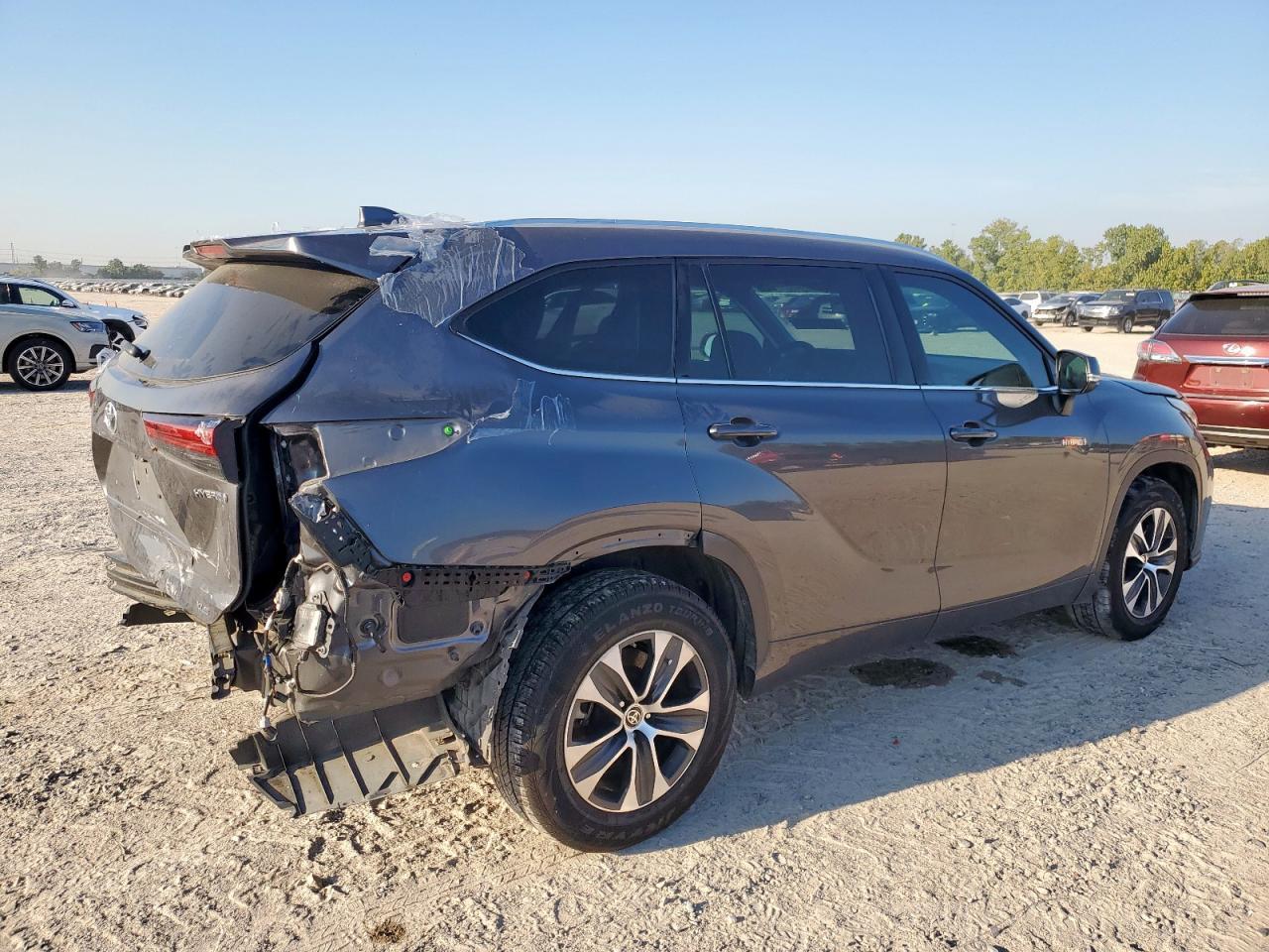 2020 Toyota Highlander Hybrid Xle - Фото 3