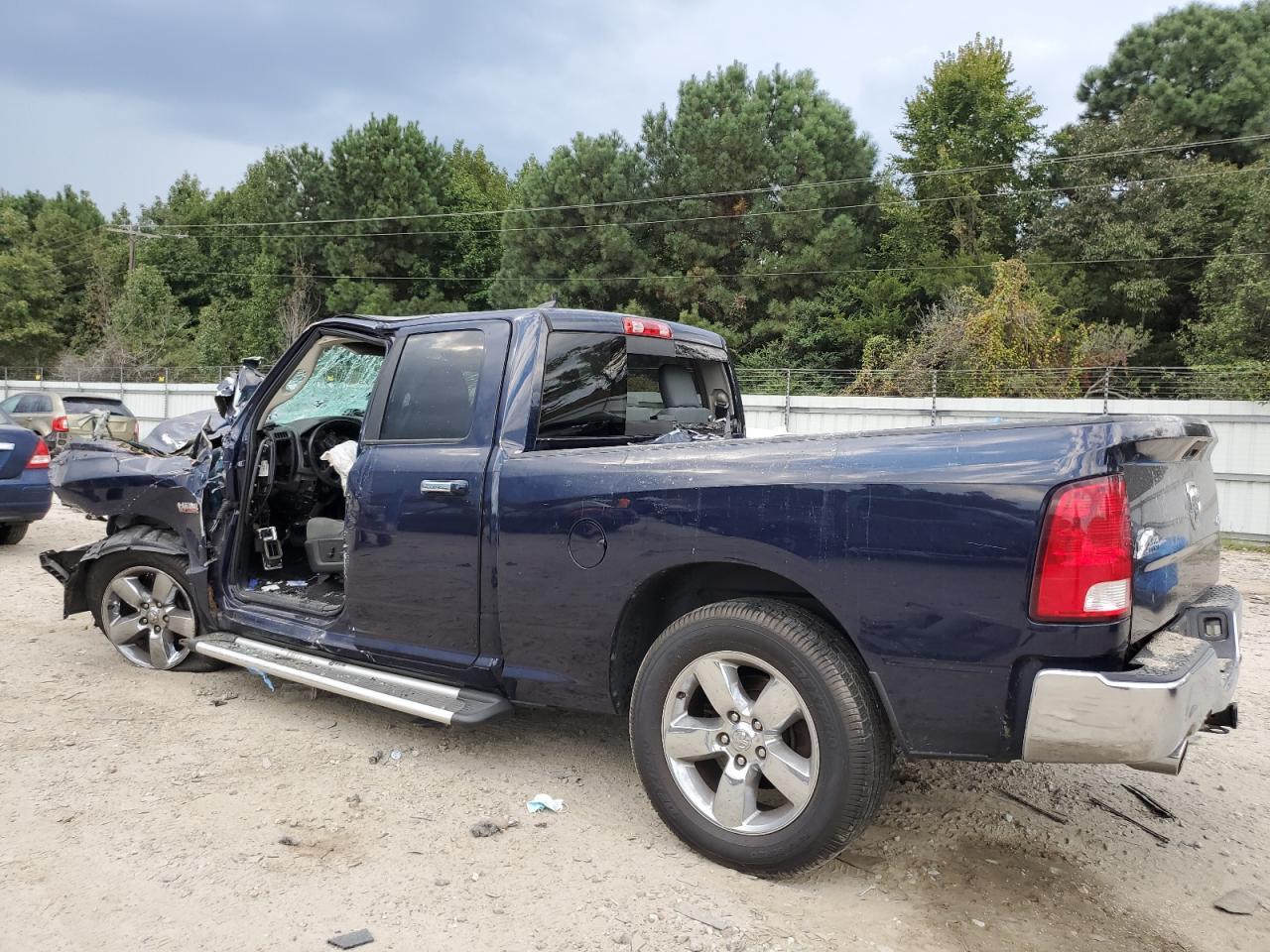 2015 Ram 1500 Slt - Фото 2