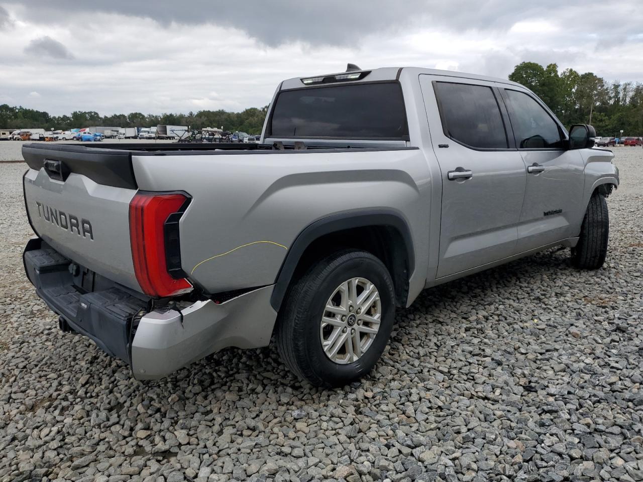 2022 Toyota Tundra Crewmax Sr - Фото 3