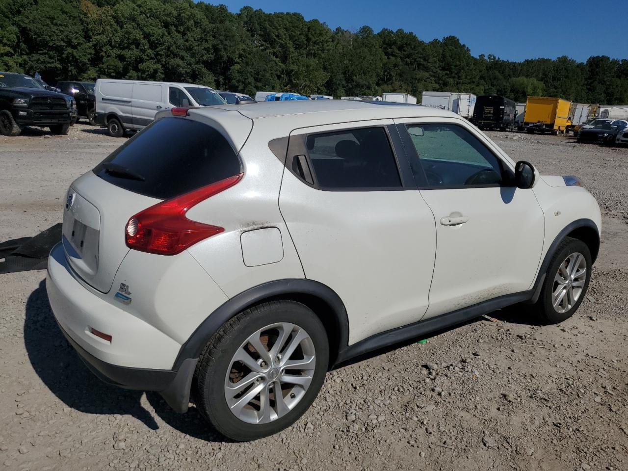 2013 Nissan Juke S - Фото 3