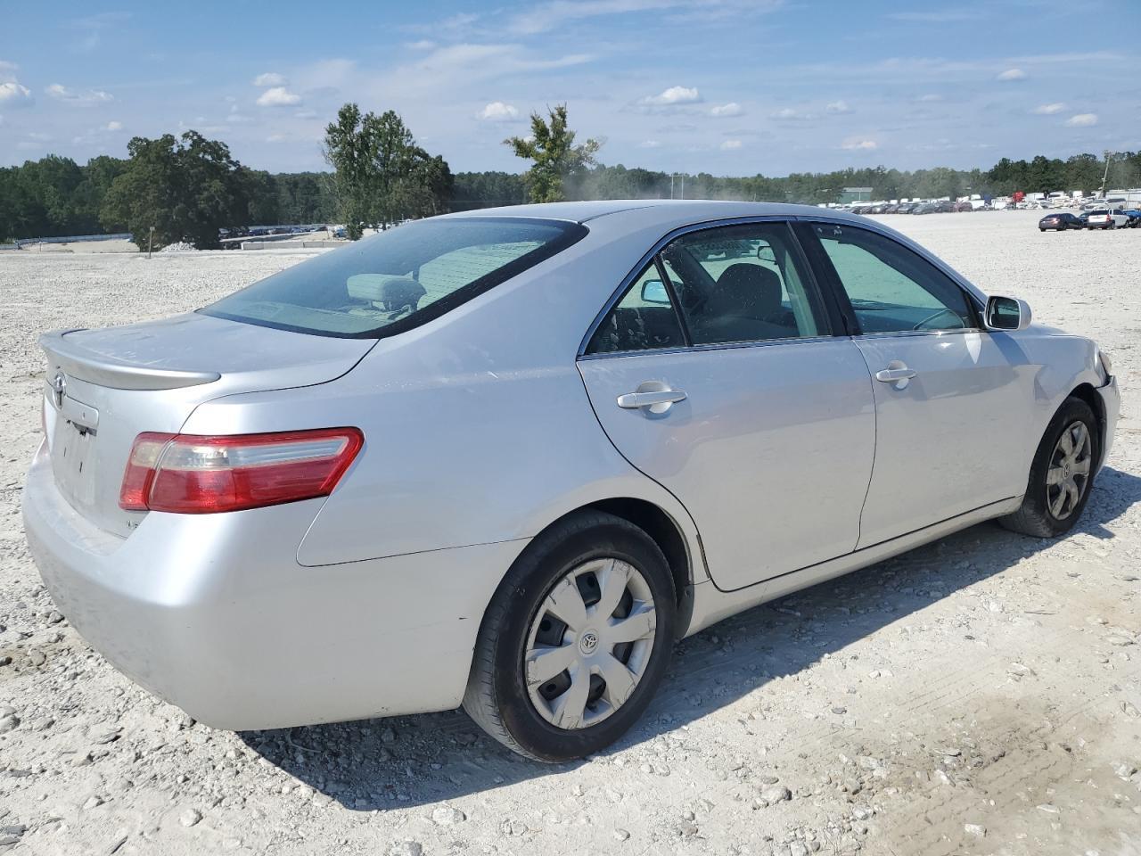 2009 Toyota Camry Base - Image 3