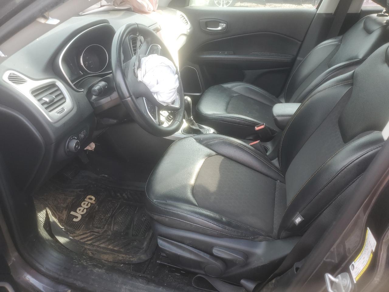 2018 Jeep Compass Latitude - Фото 7