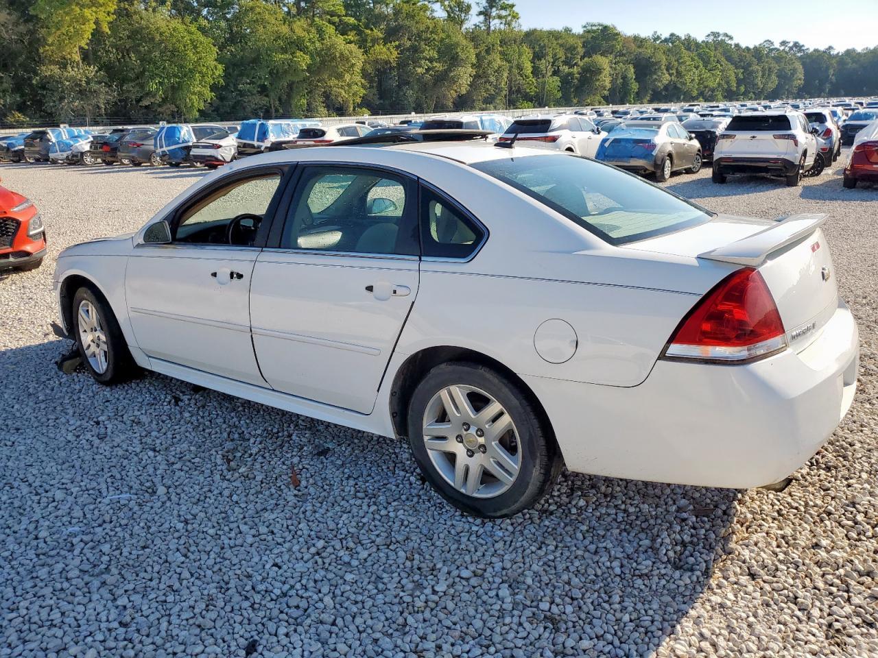 2012 Chevrolet Impala Lt - Image 2