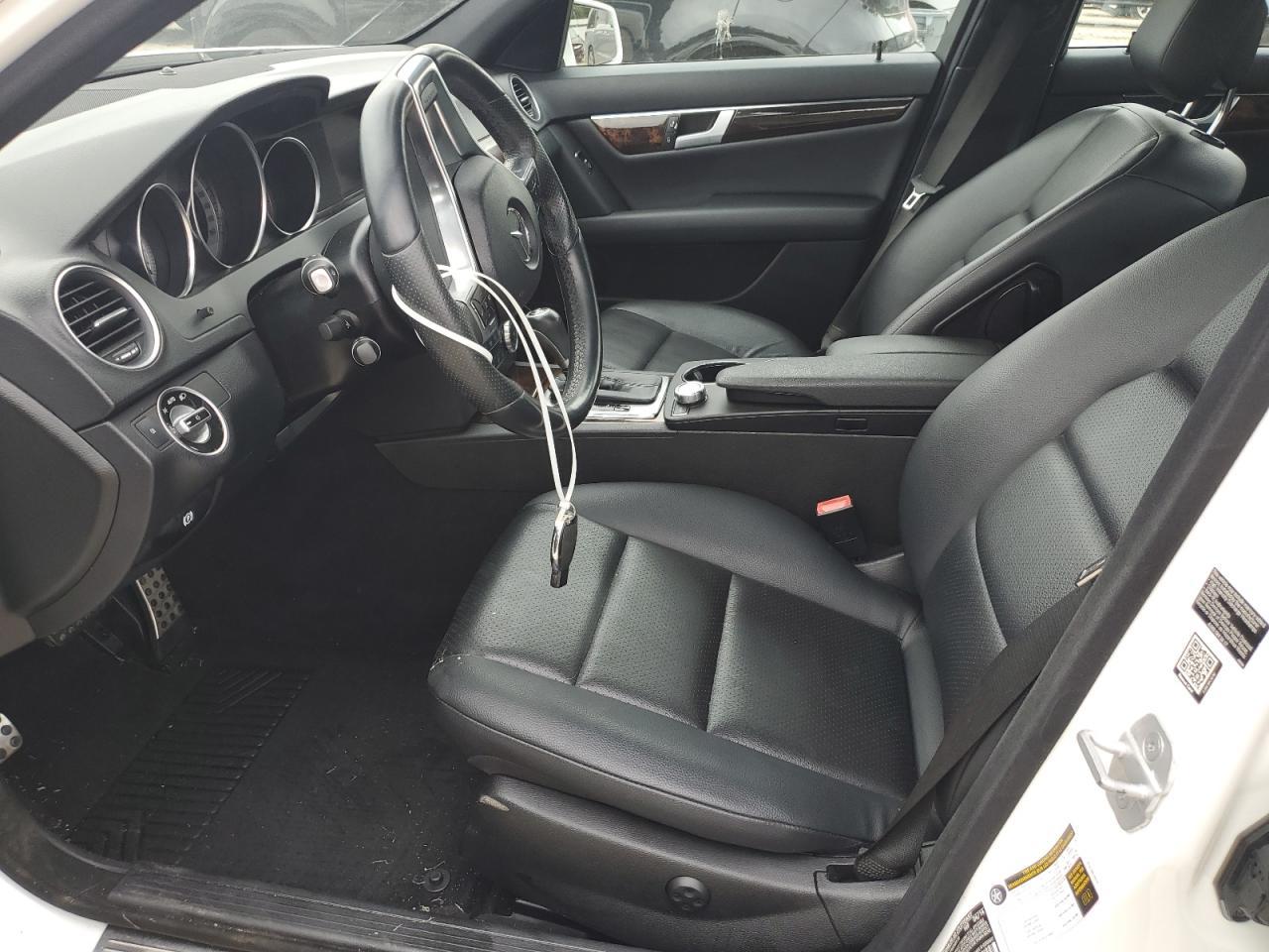 2014 Mercedes-Benz C 250 - Фото 7