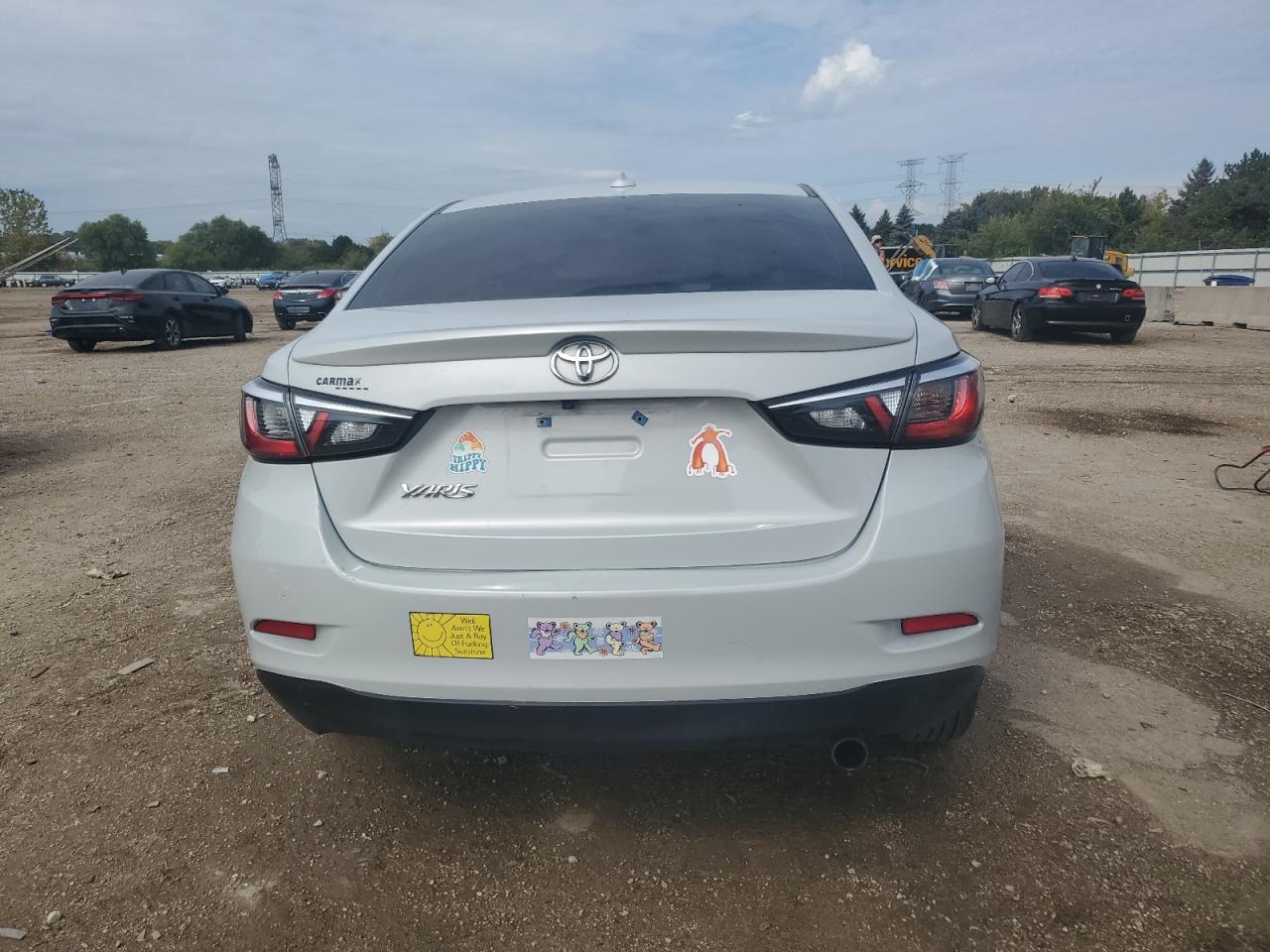 2019 Toyota Yaris Le - Фото 6