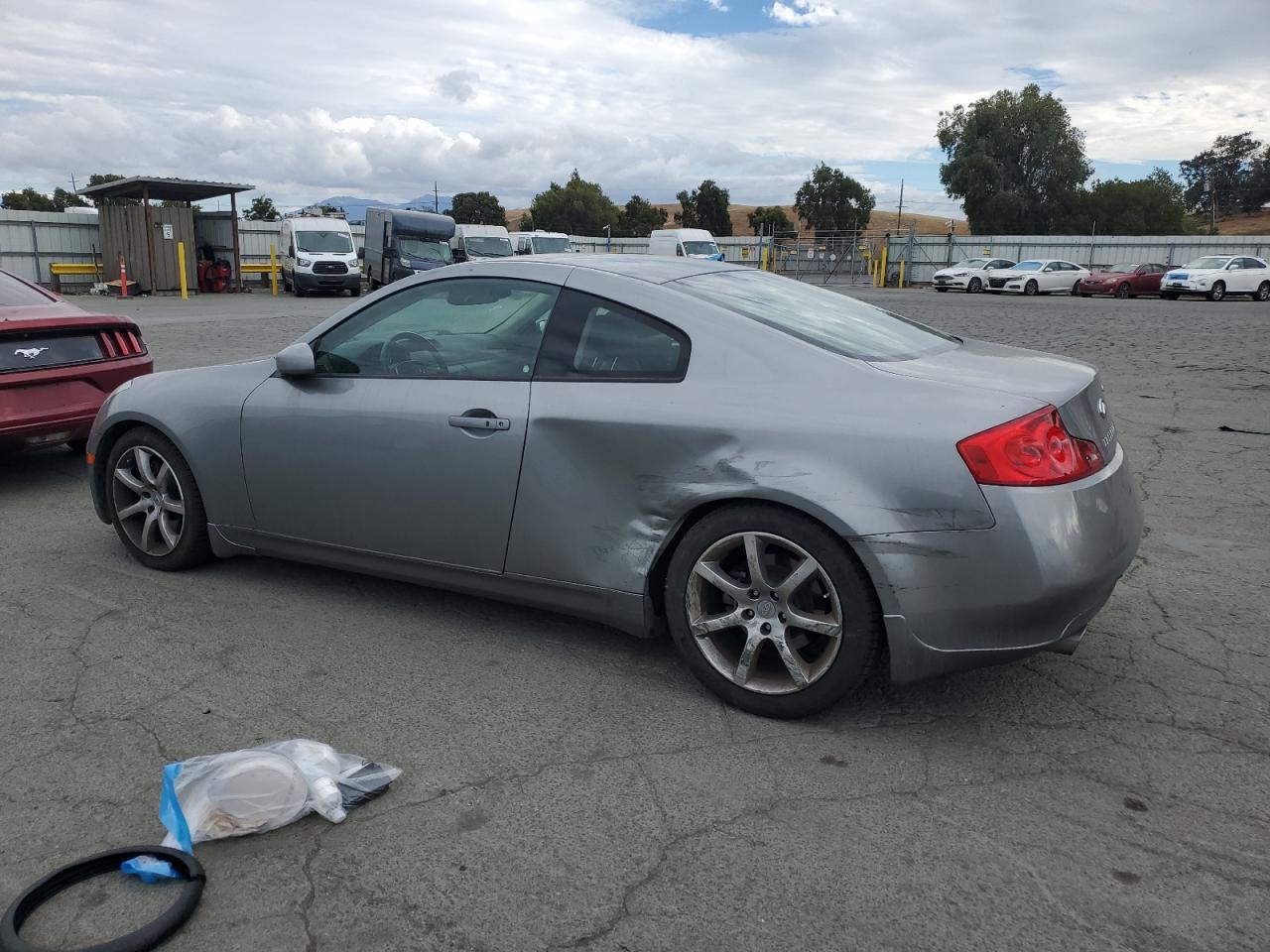 2007 Infiniti G35 - Image 2