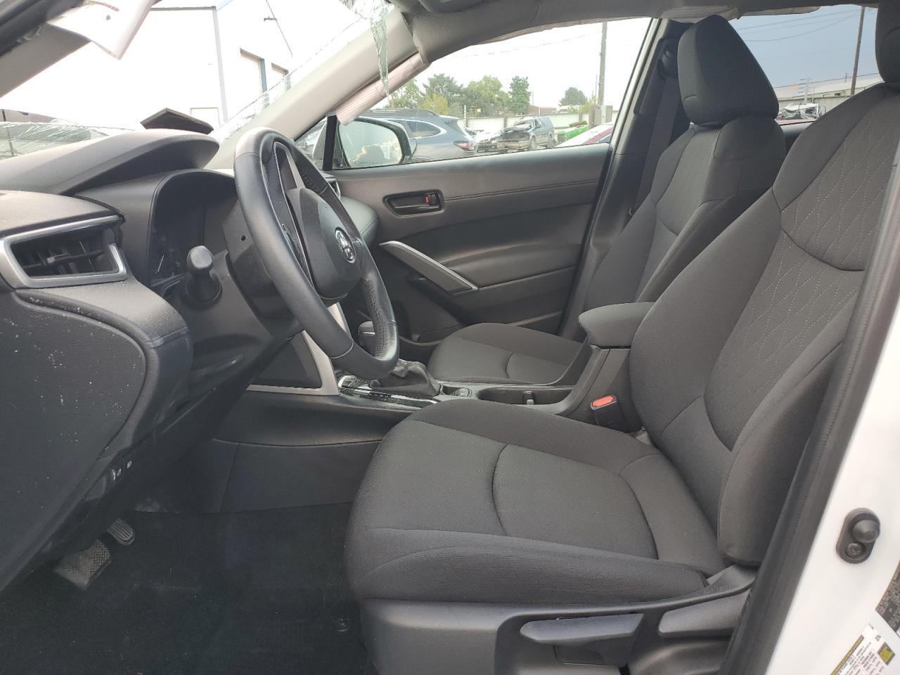 2023 Toyota Corolla Cross Le - Фото 7