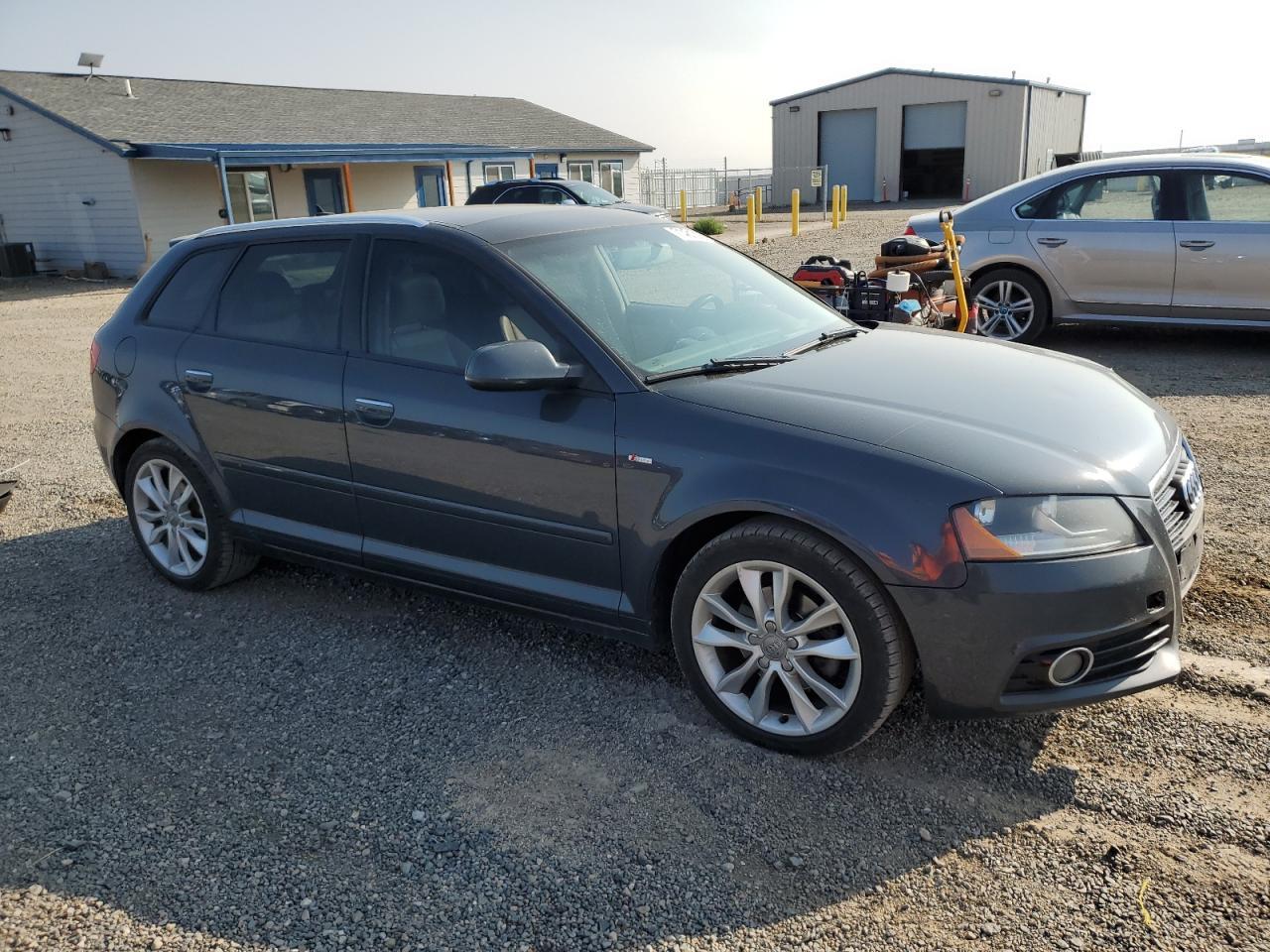 2012 Audi A3 Premium - Фото 4