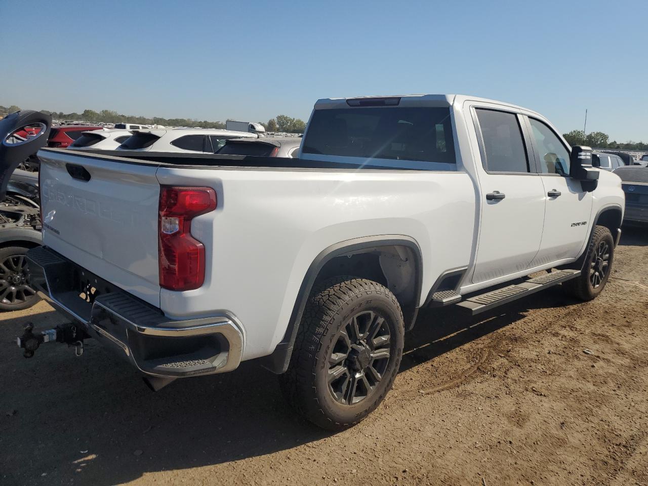 2023 Chevrolet Silverado K2500 Heavy Duty - Фото 3