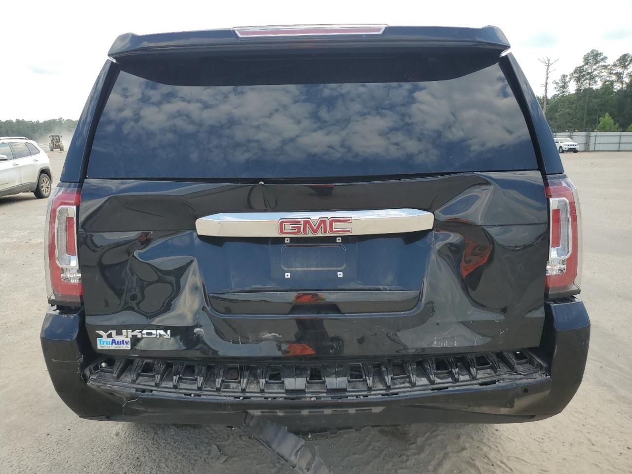 2017 GMC Yukon Slt - Image 6