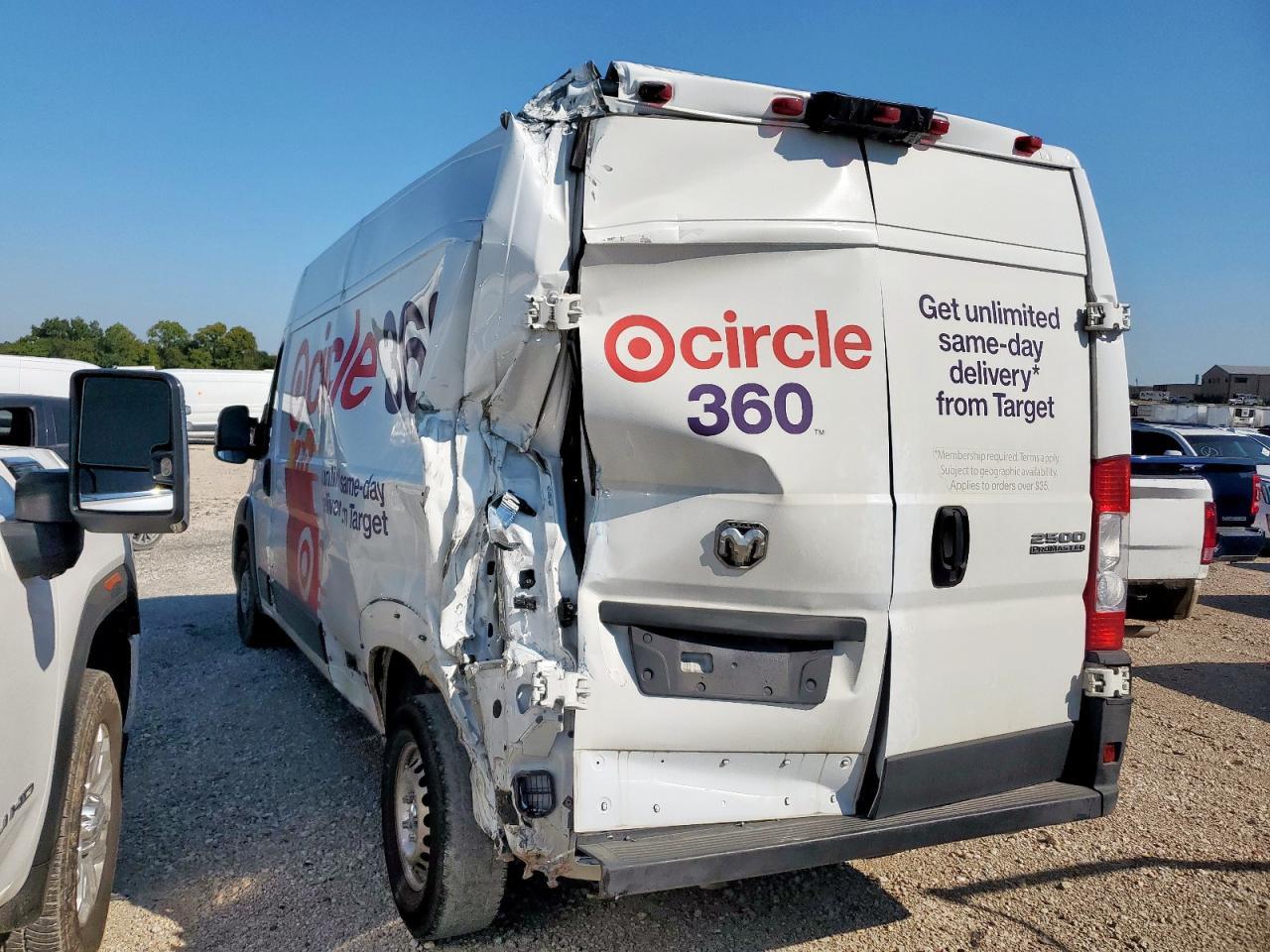 2025 Ram Promaster 2500 Delivery Van - Фото 3