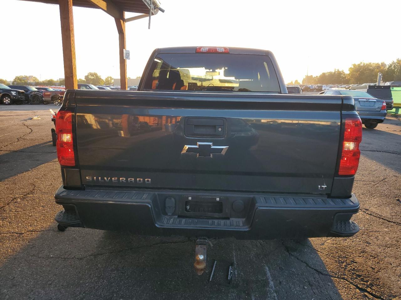 2018 Chevrolet Silverado K1500 Lt - Image 6