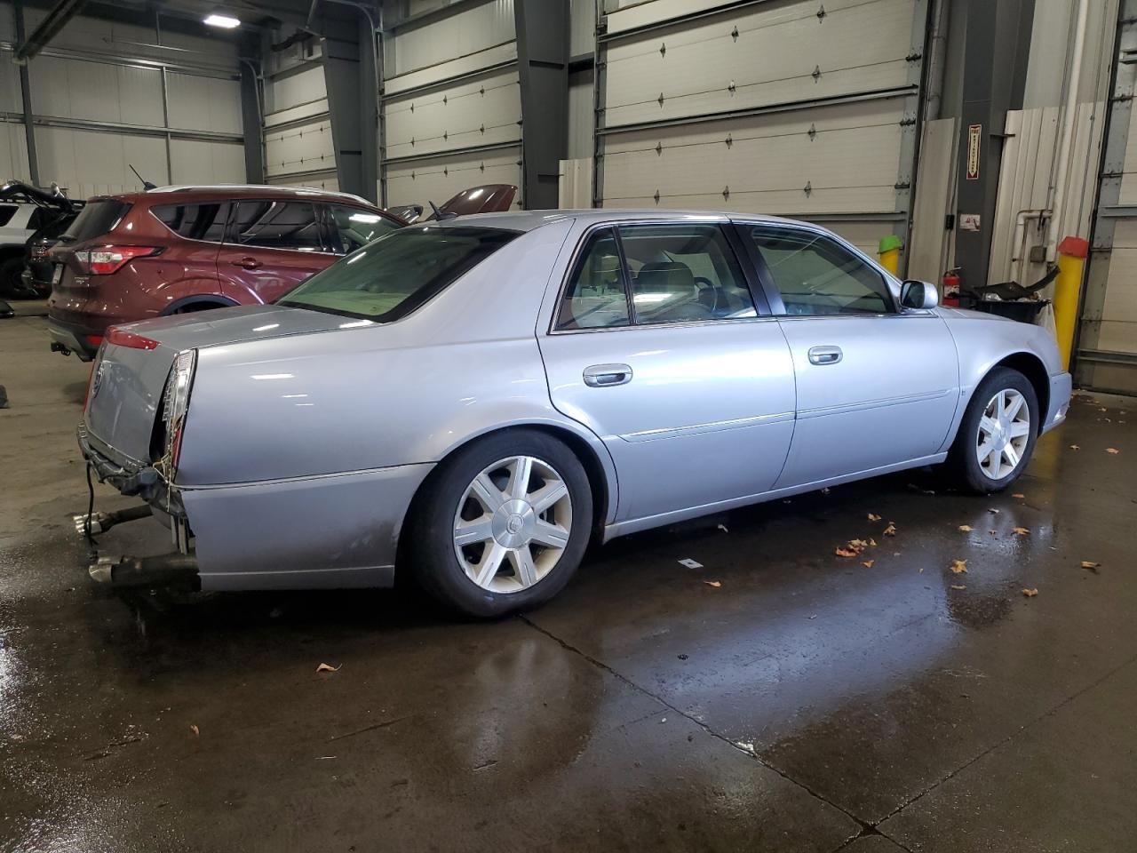 2006 Cadillac Dts - Фото 3