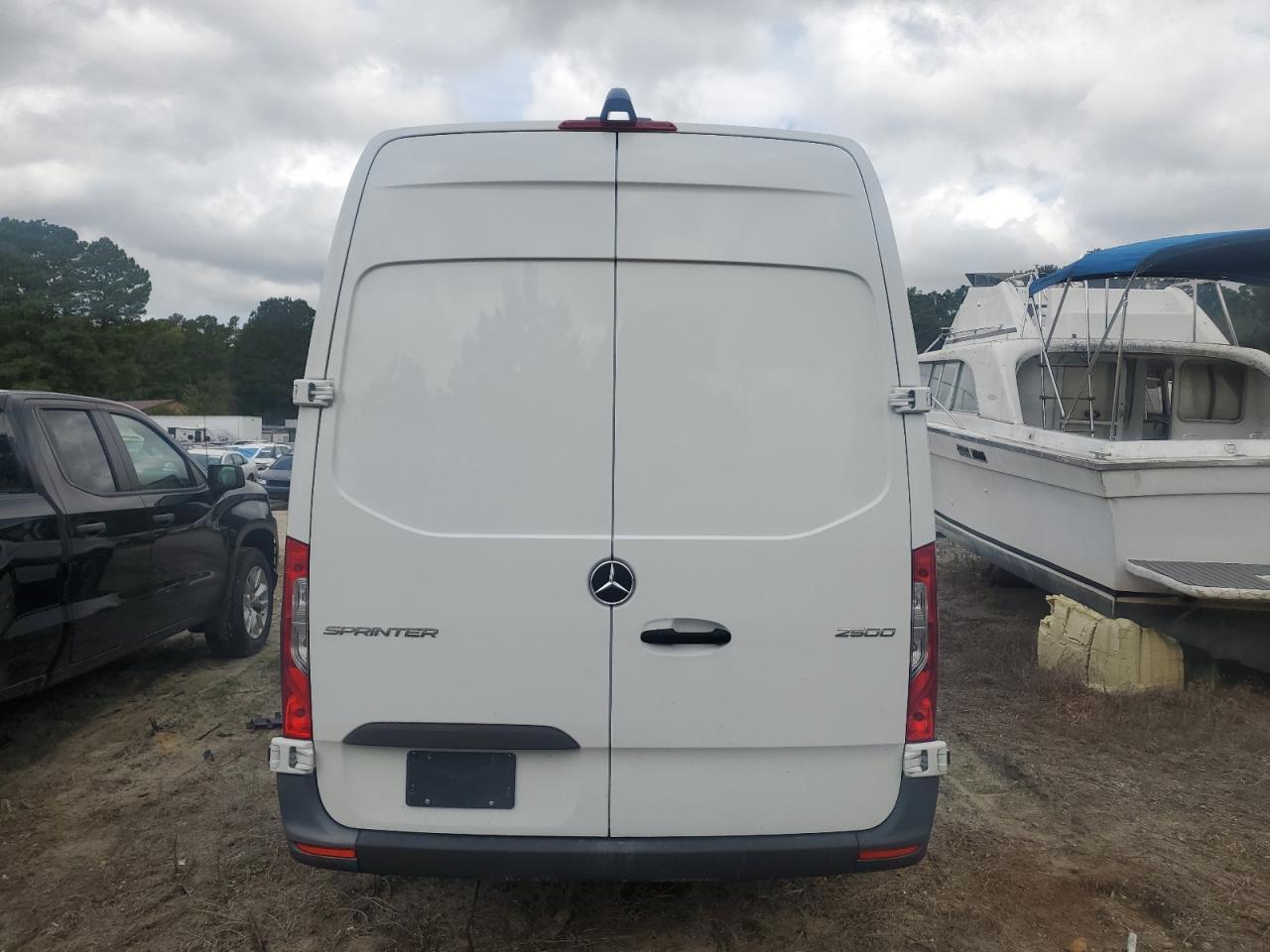 2024 Mercedes-Benz Sprinter 2500 - Фото 6