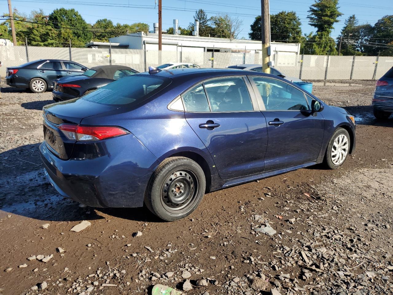 2021 Toyota Corolla Le - Image 3