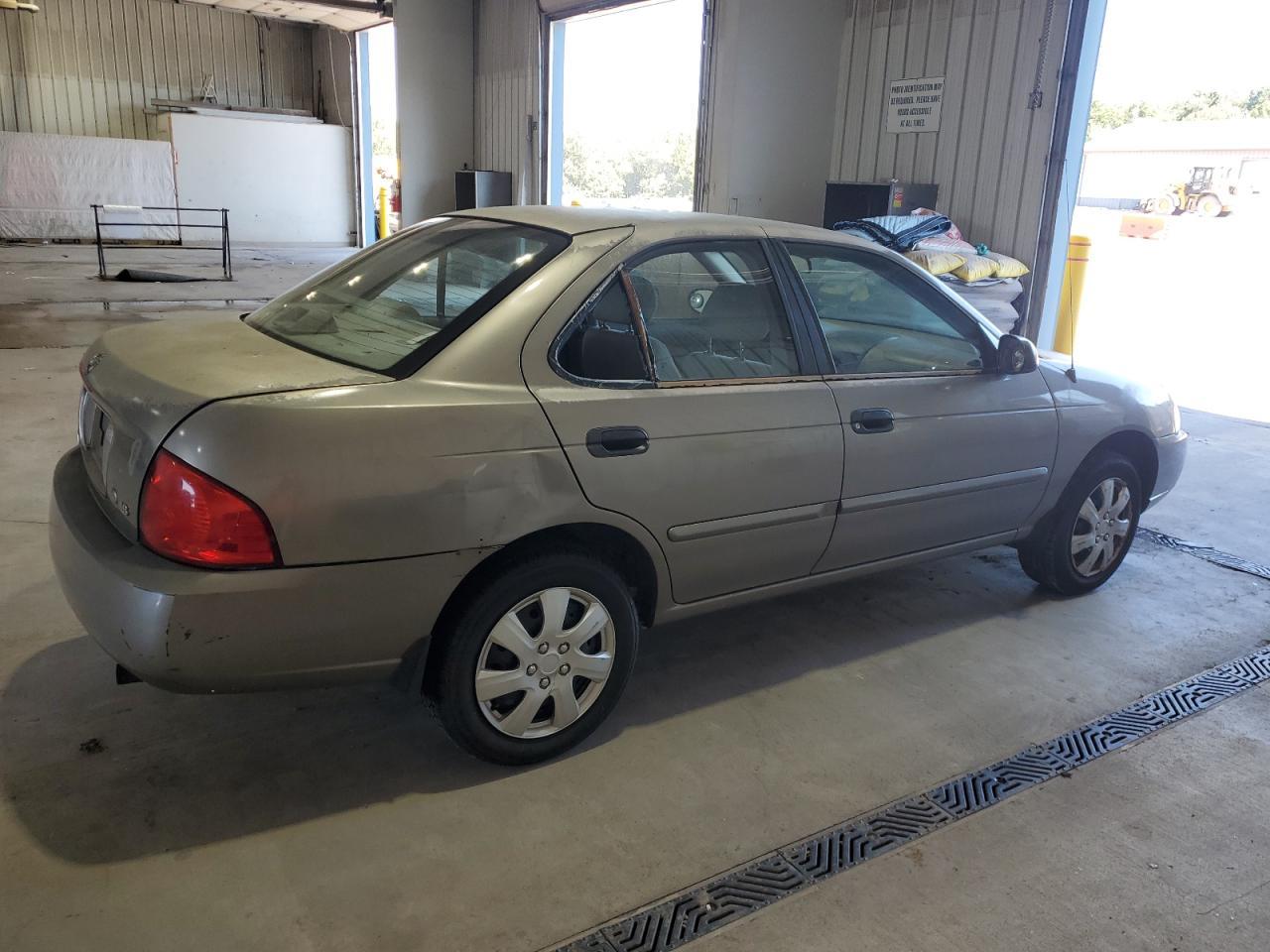 2004 Nissan Sentra 1.8 - Фото 3