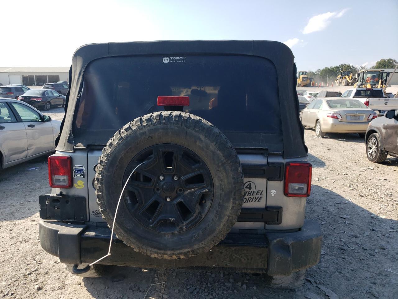 2015 Jeep Wrangler Unlimited Sport - Фото 6