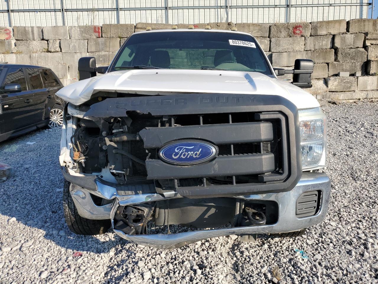 2016 Ford F250 Super Duty - Image 5