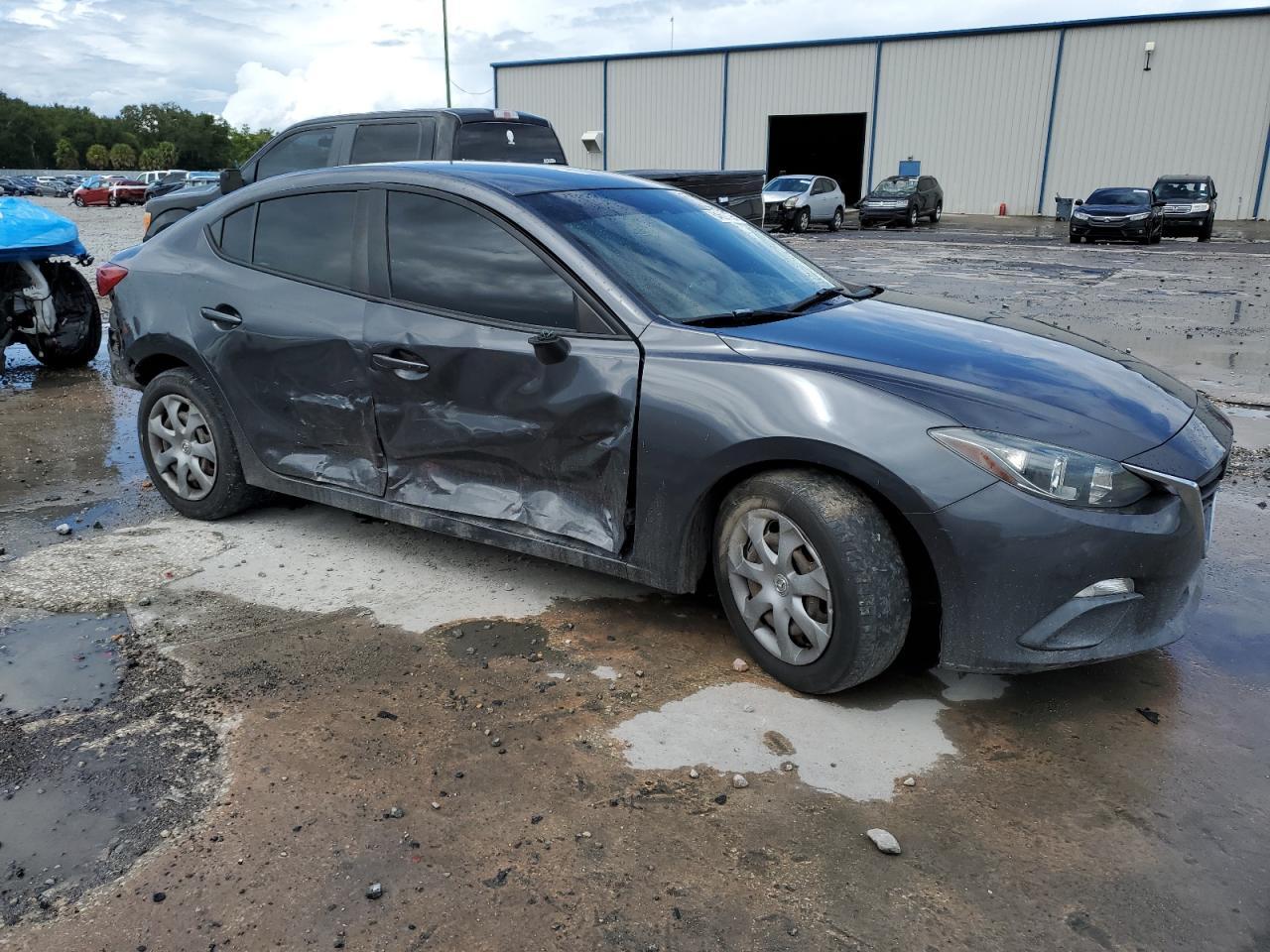 2015 Mazda 3 Sport - Фото 4