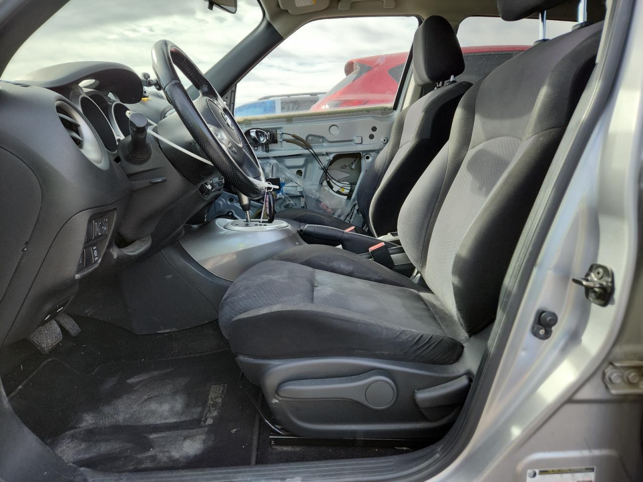 2011 Nissan Juke S - Фото 7