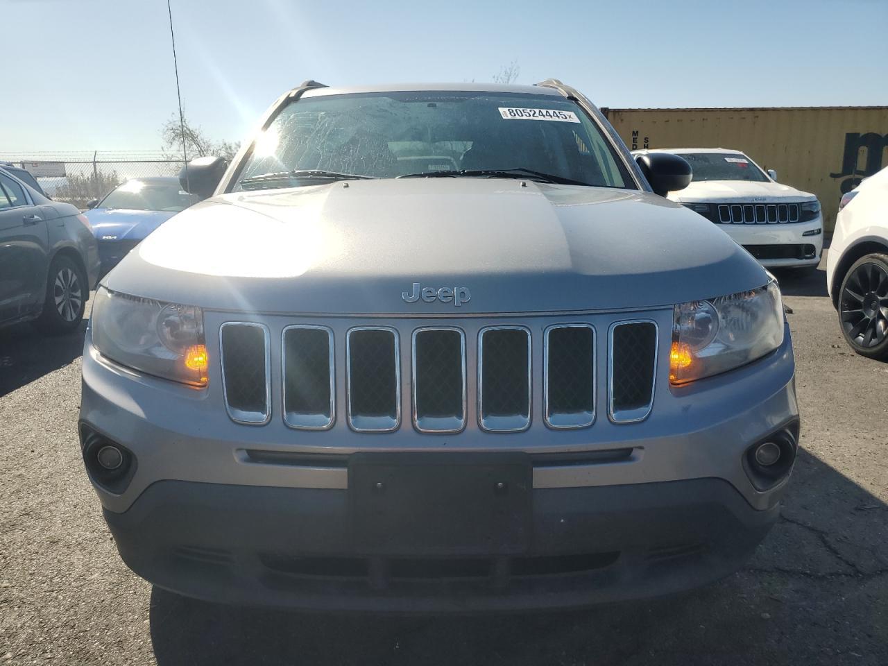 2016 Jeep Compass Sport - Фото 5