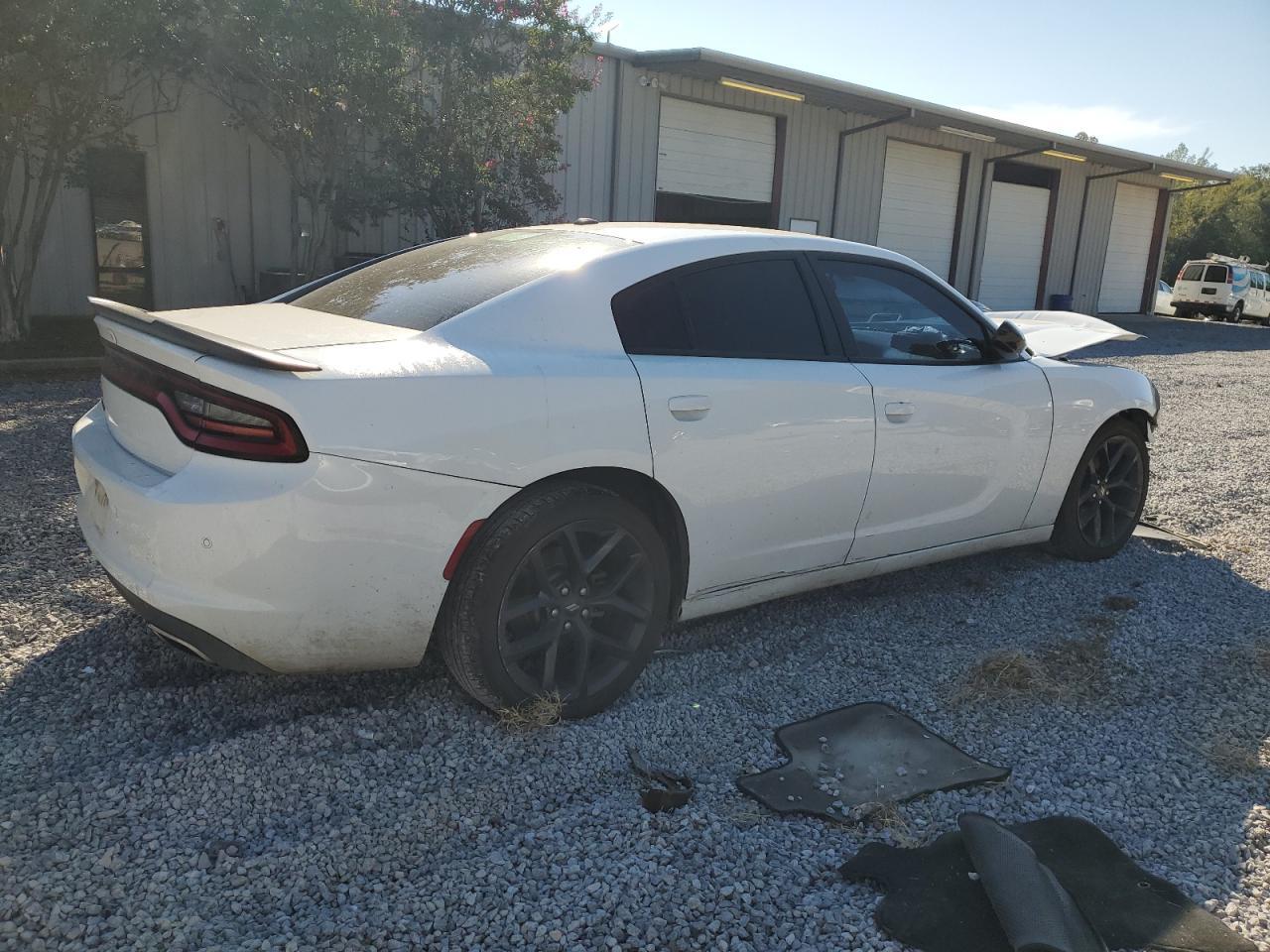 2021 Dodge Charger Sxt - Image 3