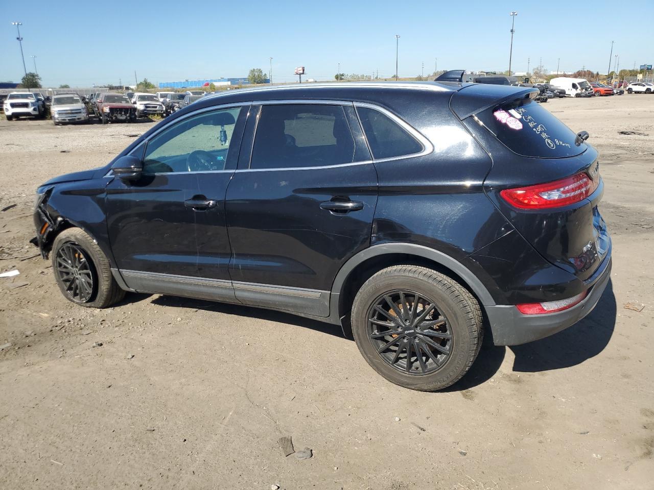 2017 Lincoln Mkc Reserve - Image 2