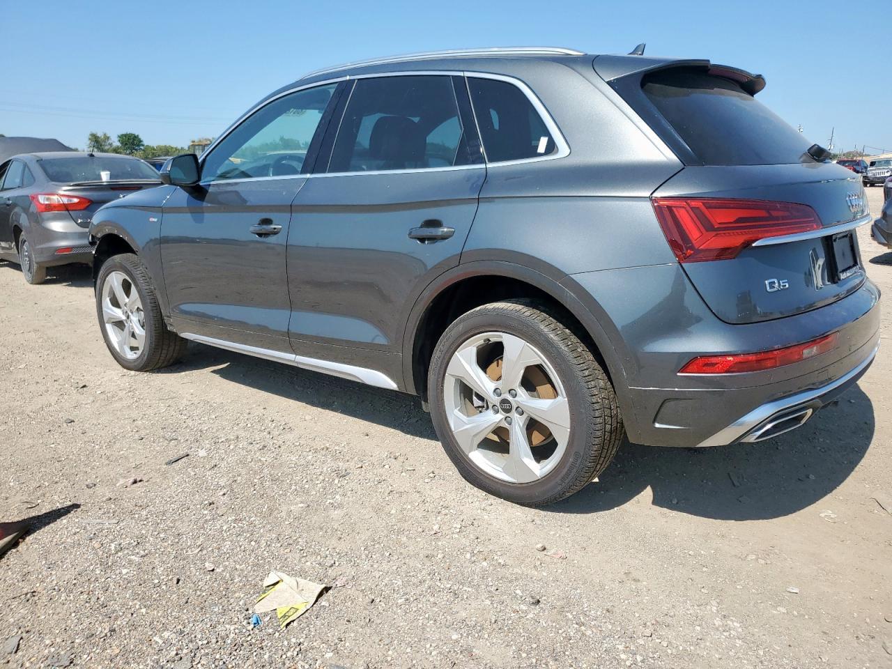 2023 Audi Q5 Premium Plus 45 - Фото 2