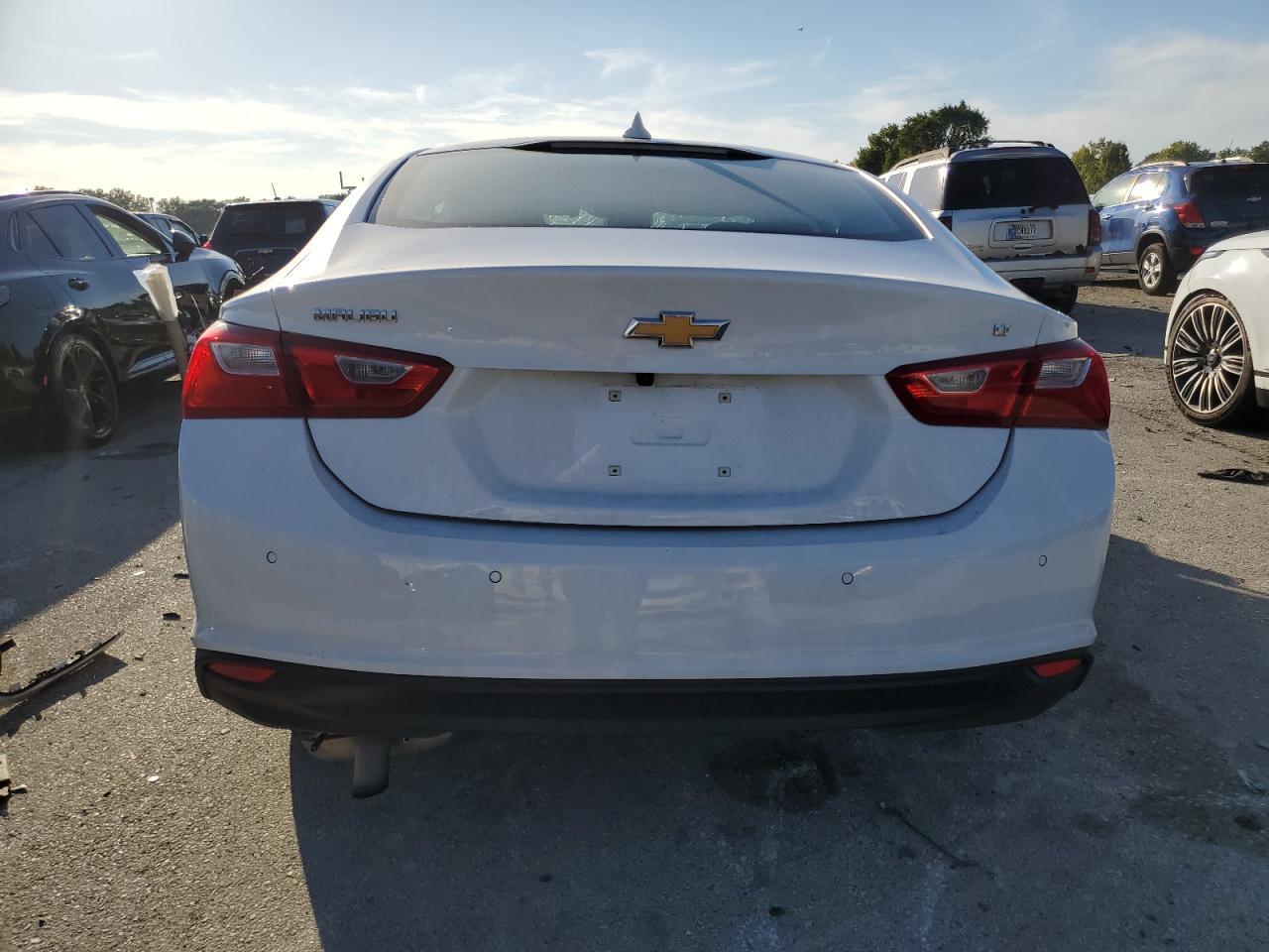 2024 Chevrolet Malibu Lt - Фото 6