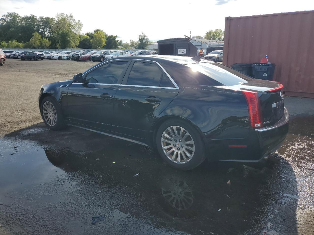 2010 Cadillac Cts Premium Collection - Image 2