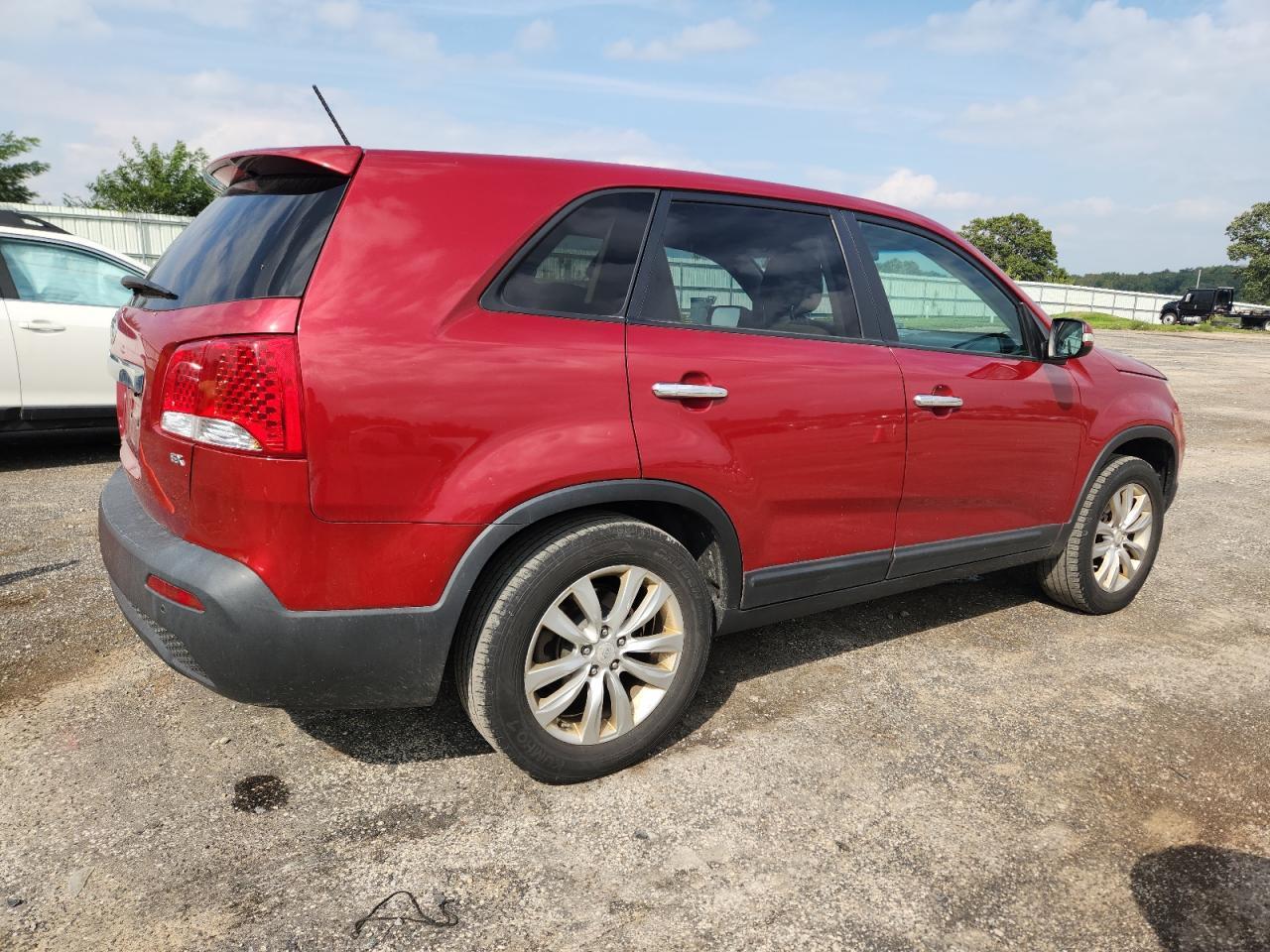 2011 Kia Sorento Ex - Image 3