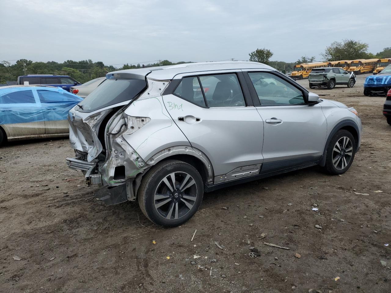 2019 Niss Kicks S - Фото 3