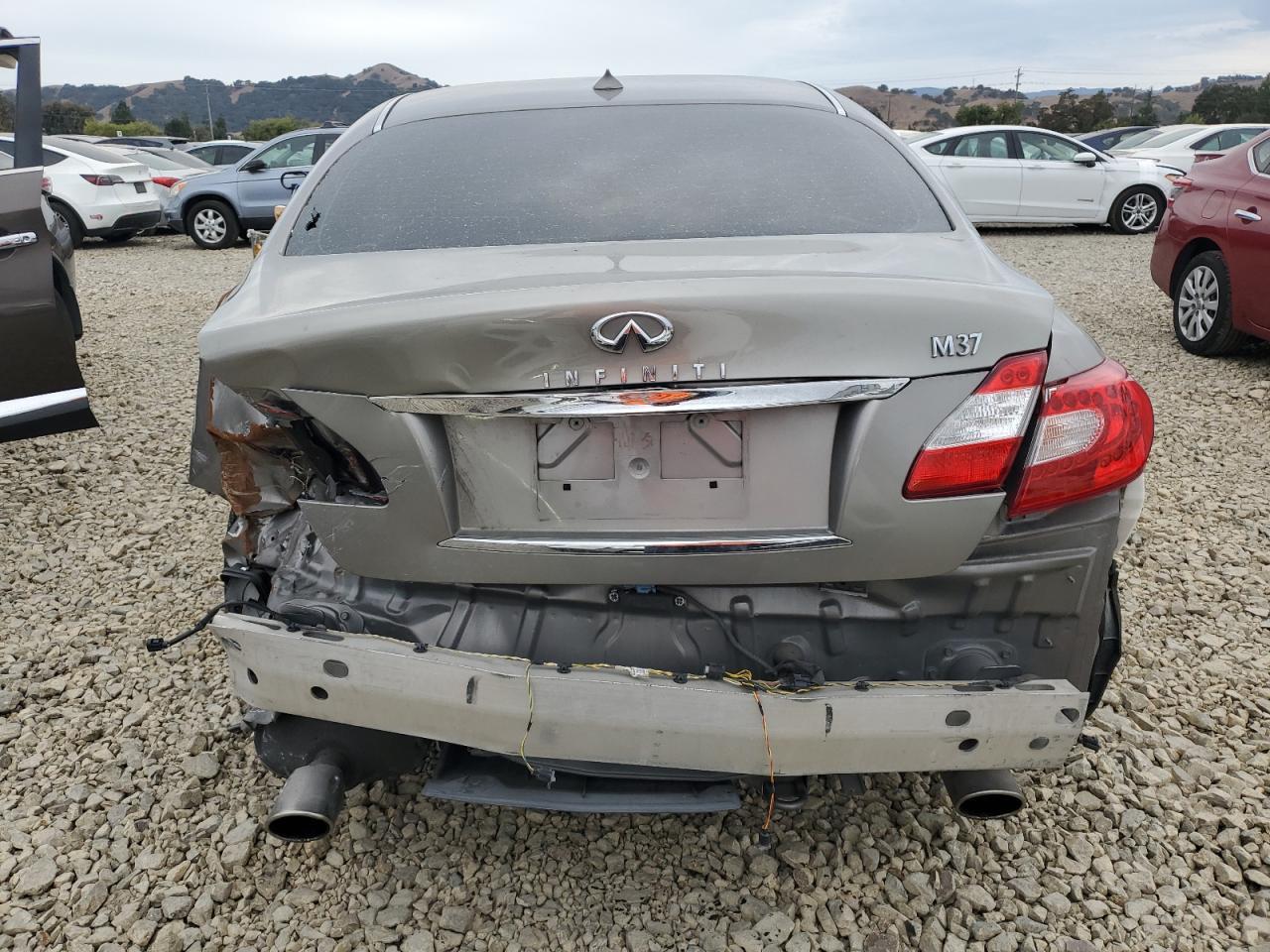 2013 Infiniti M37 - Фото 6